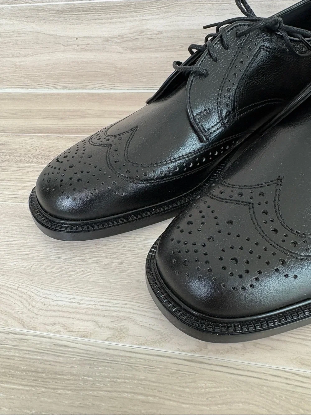 Endicott Johnson Black Leather Wingtip Vintage Dress Shoes